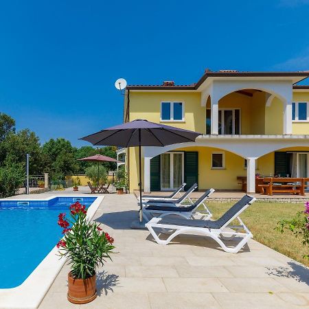 Holiday Home Carla - Lbn429 By Interhome Лабин Екстериор снимка