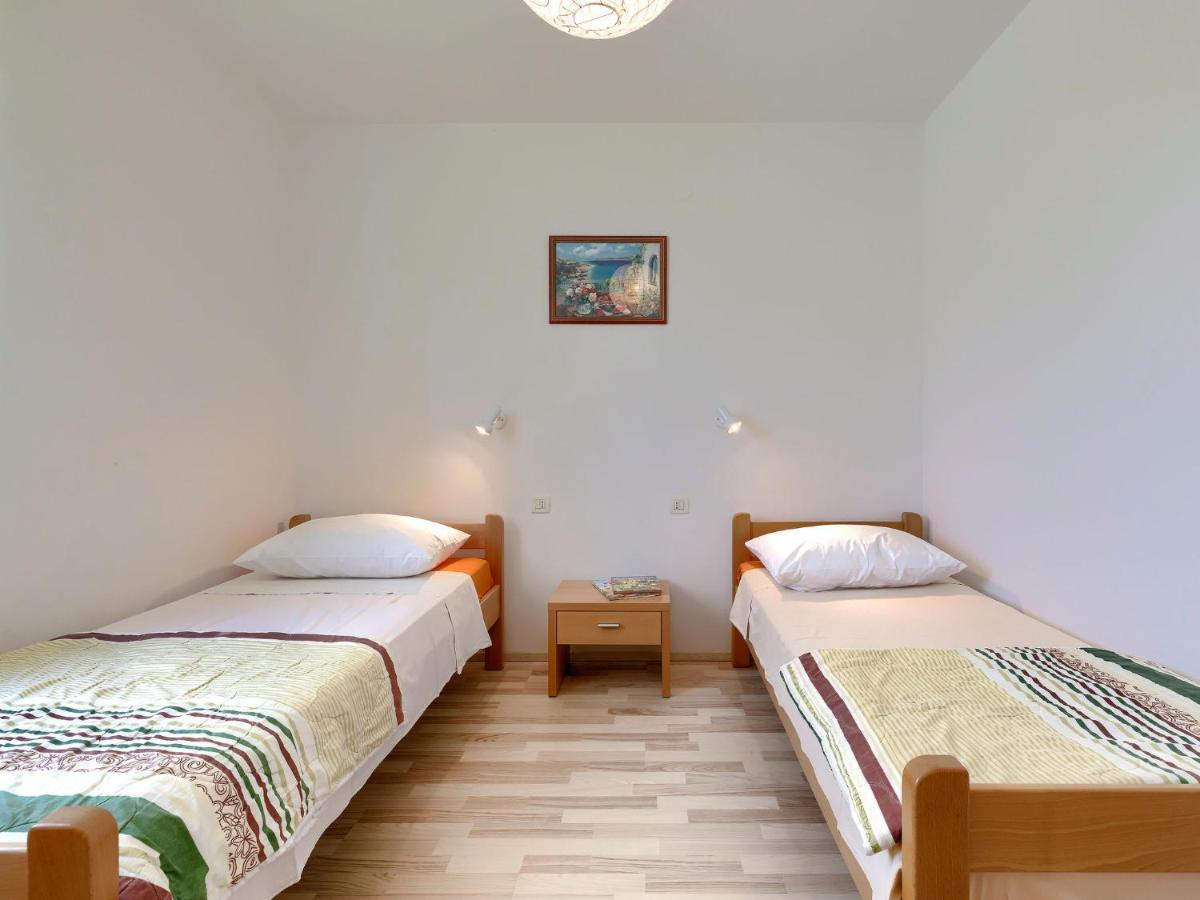 Holiday Home Carla - Lbn429 By Interhome Лабин Екстериор снимка